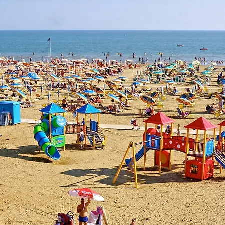Modern Apartment, Large Terrace And Shared Pool * Bibione
